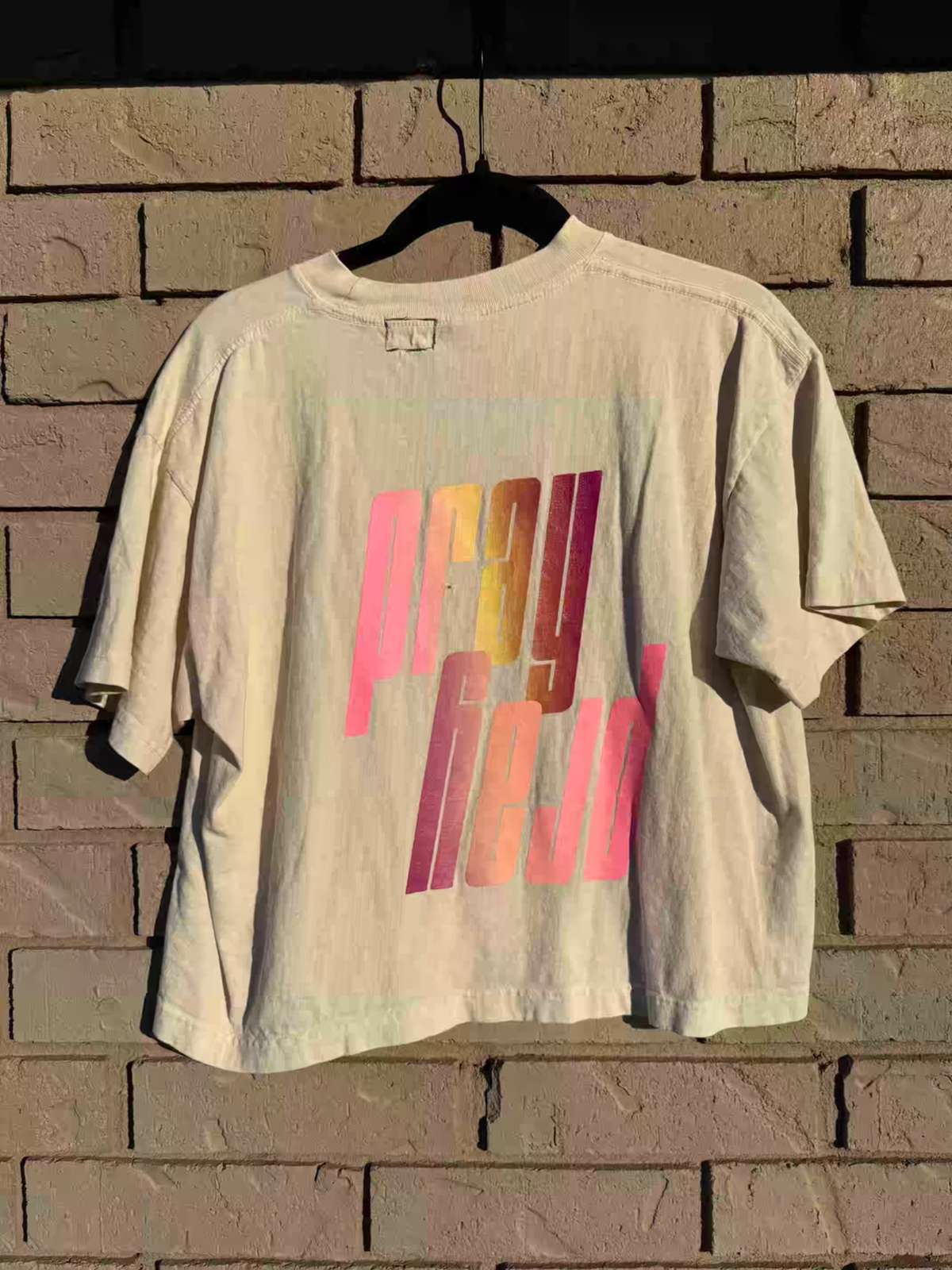 pray tee