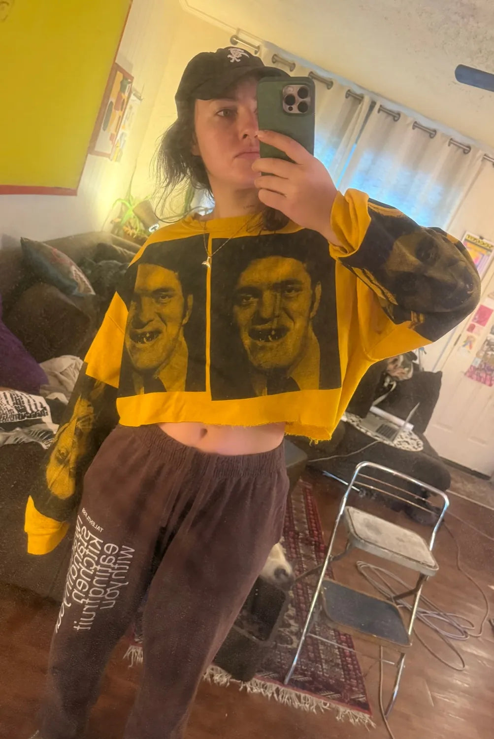 yellow_chrome.tooth_crop